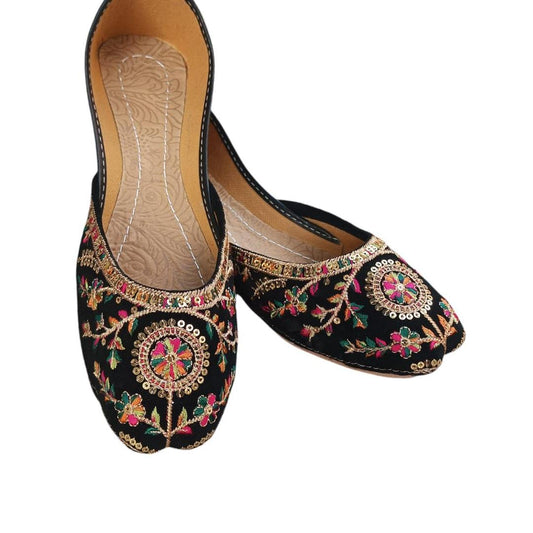 Women's PVC Embroidered Casual Khussa