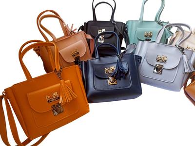Women's PU Leather Plain Purse
